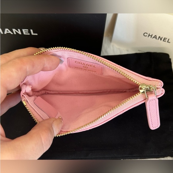 Chanel Caviar Quilted Mini O Case card holder pouch nwot full inclusion - Picture 6 of 7